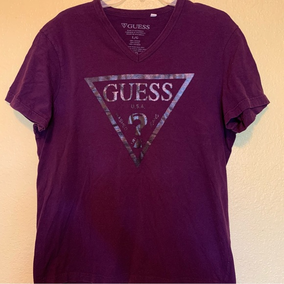 Guess Men’s T-shirt Large - Picture 2 of 6